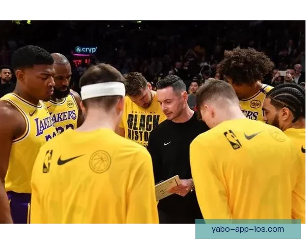 湖人伤病报告更新 斯马特八村垒缺席 克勒贝尔将出战活塞