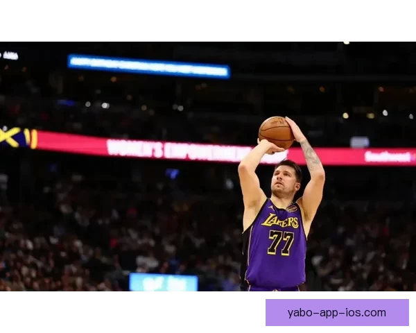 雷霆大胜湖人取得四连胜 SGA贡献28分7篮板7助攻 东契奇伤退终场12600