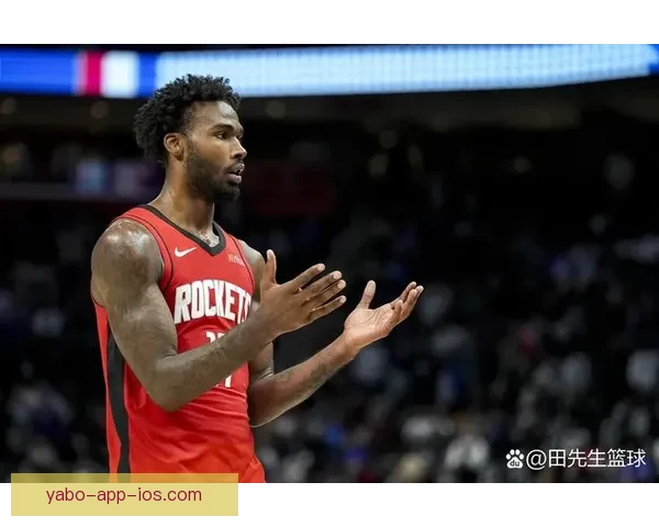 伊森重返首发贡献17分8助攻 困境中队友支持成为最大依靠